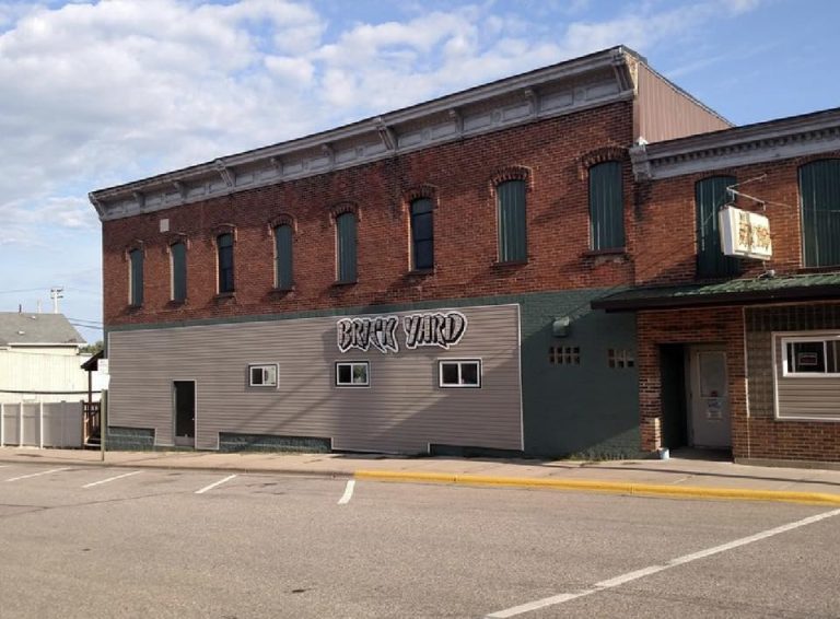 brickyard bar grill neillsville wi 768x566
